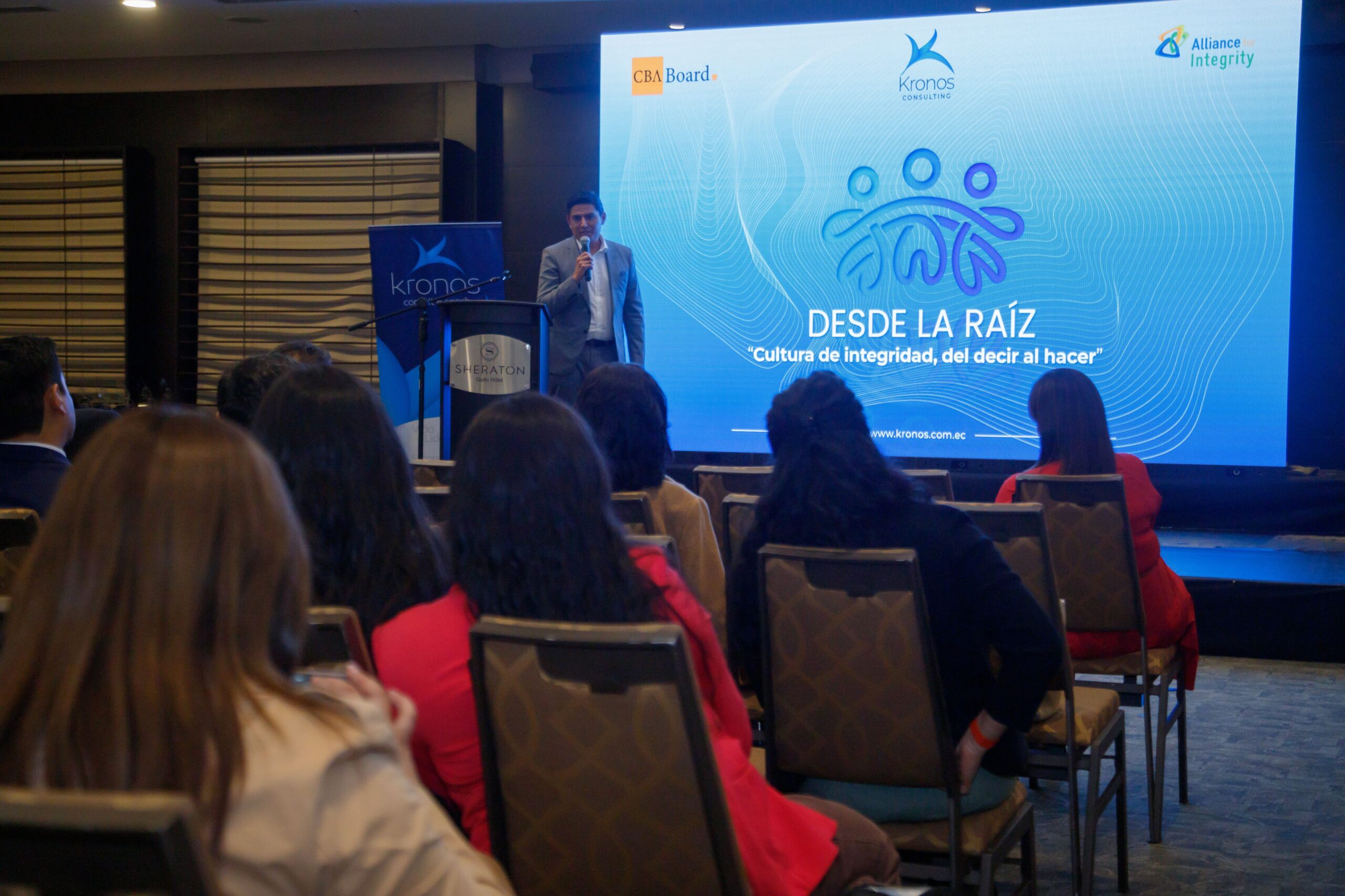 DESDE LA RAIZ_KRONOS by bismark -32-min